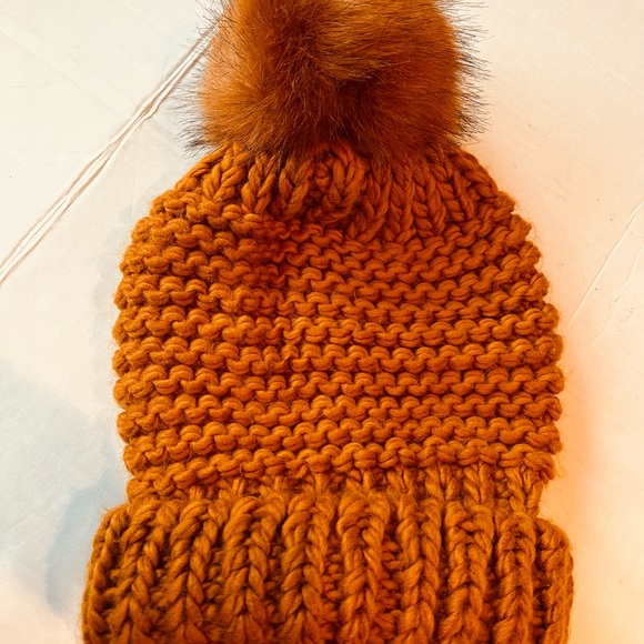 Free People beanie hat - Picture 1 of 3